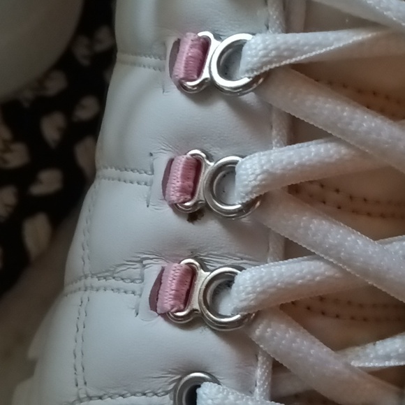 Clean! Ready To Wear Reebok Women's Leather Sneaker Shoes Size 8 - Picture 9 of 9